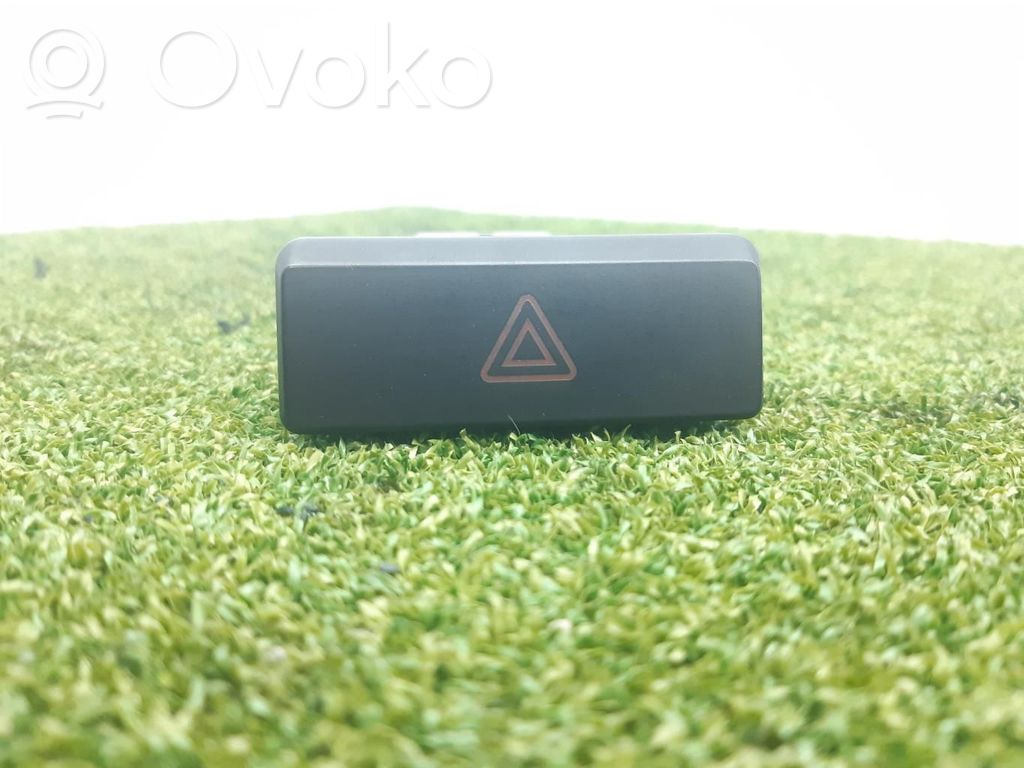 KIA Rio Hazard light switch 