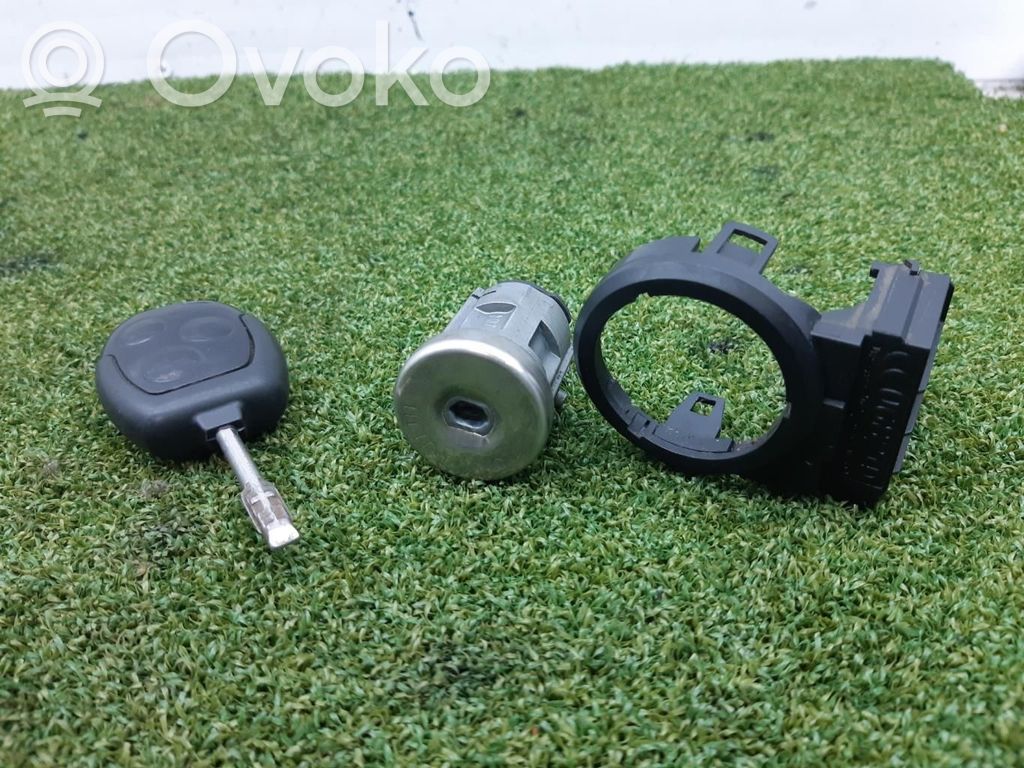 Priekinė durų spyna   2S6T15607