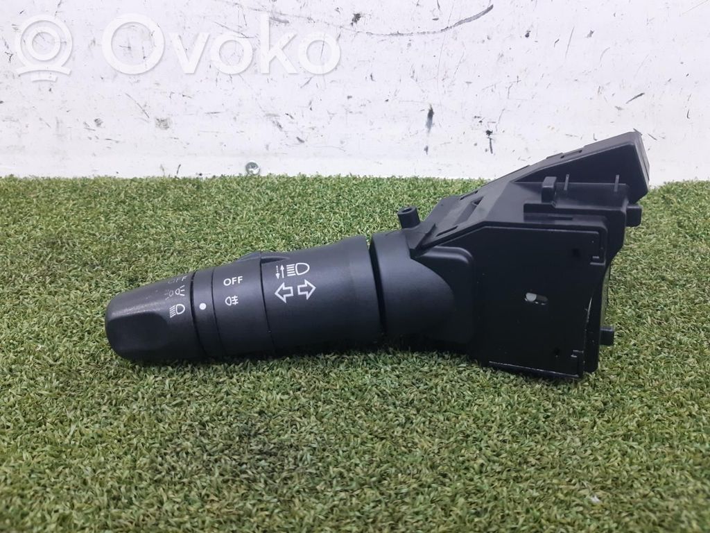 Nissan Primera Wiper turn signal indicator stalk/switch 