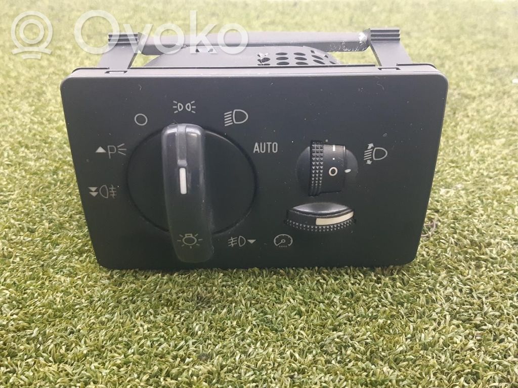 Interruptor de luz   3M5T13A024CB