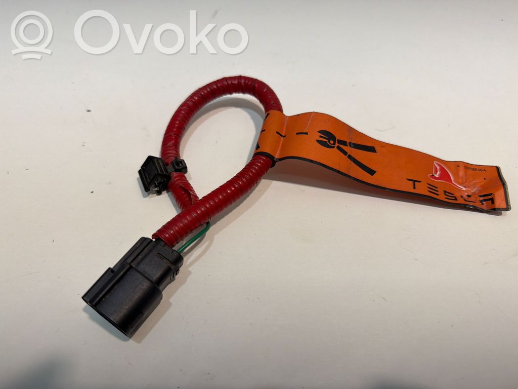 Tesla Model S Plaid Otros cableados 