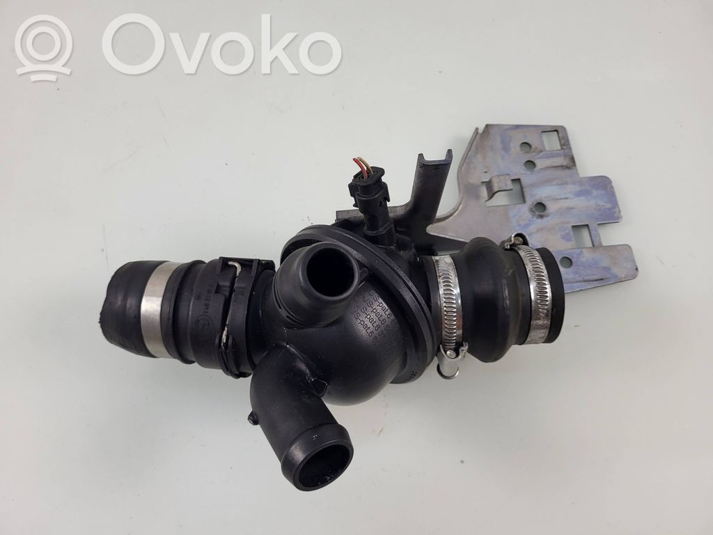 Termostat / Obudowa termostatu   7580627,11537580627,8671517,11537580626,11538671517,7580626