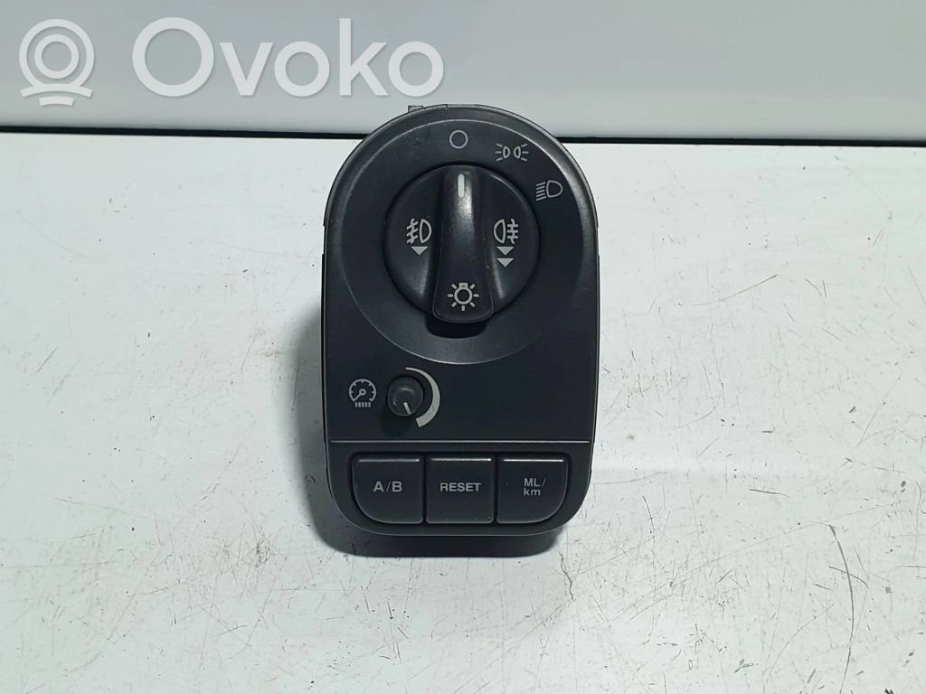 Jaguar X-Type Light switch 