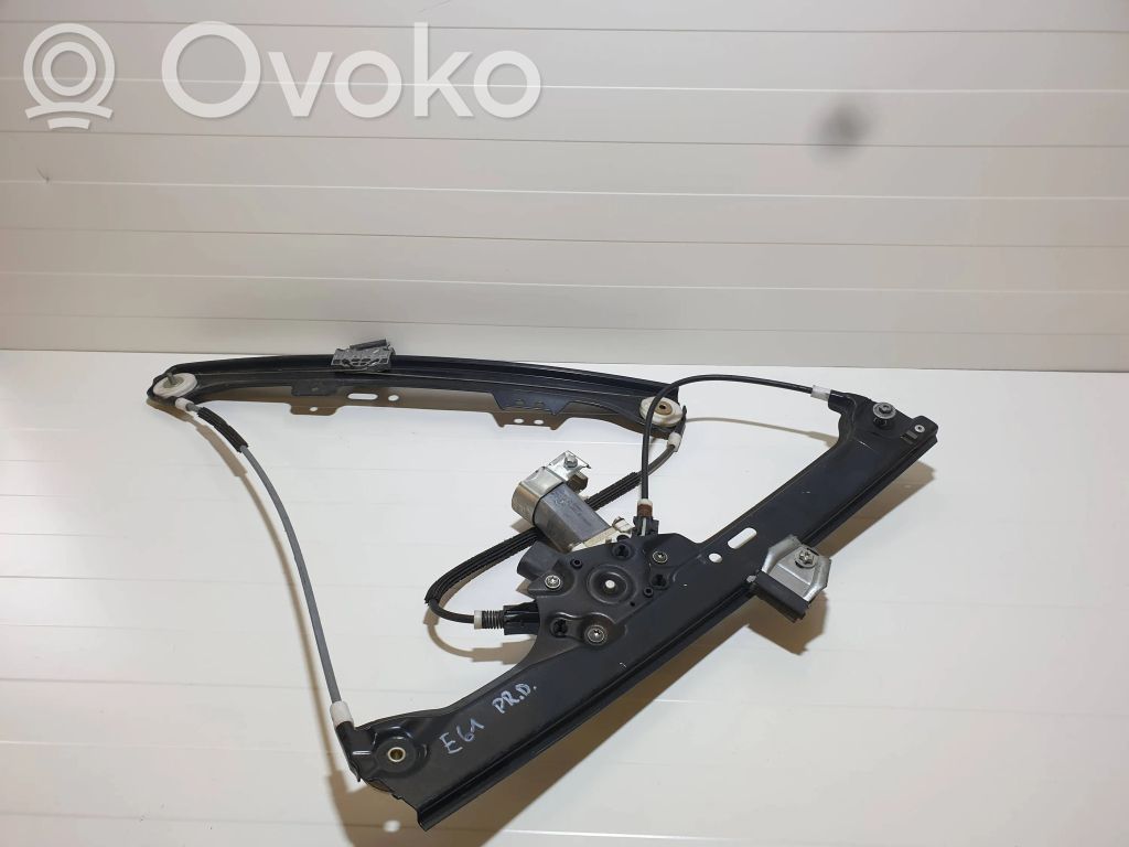 BMW 5 E60 E61 Front door window regulator motor 