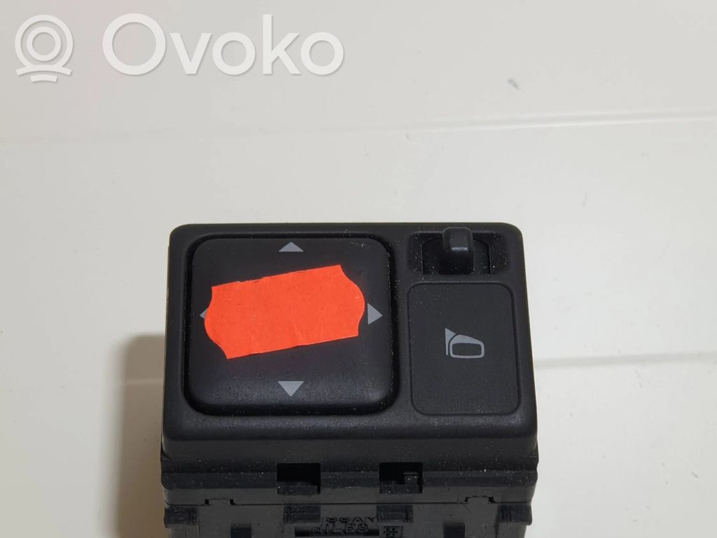Nissan Micra Wing mirror switch 