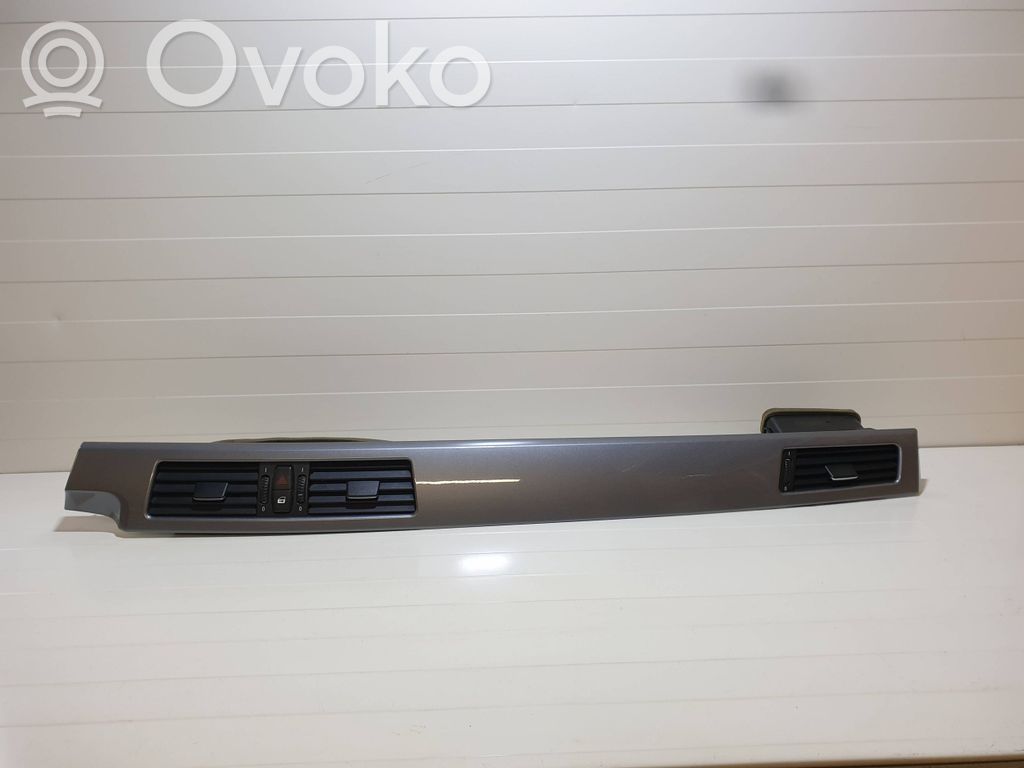 Dashboard glove box trim   7129233