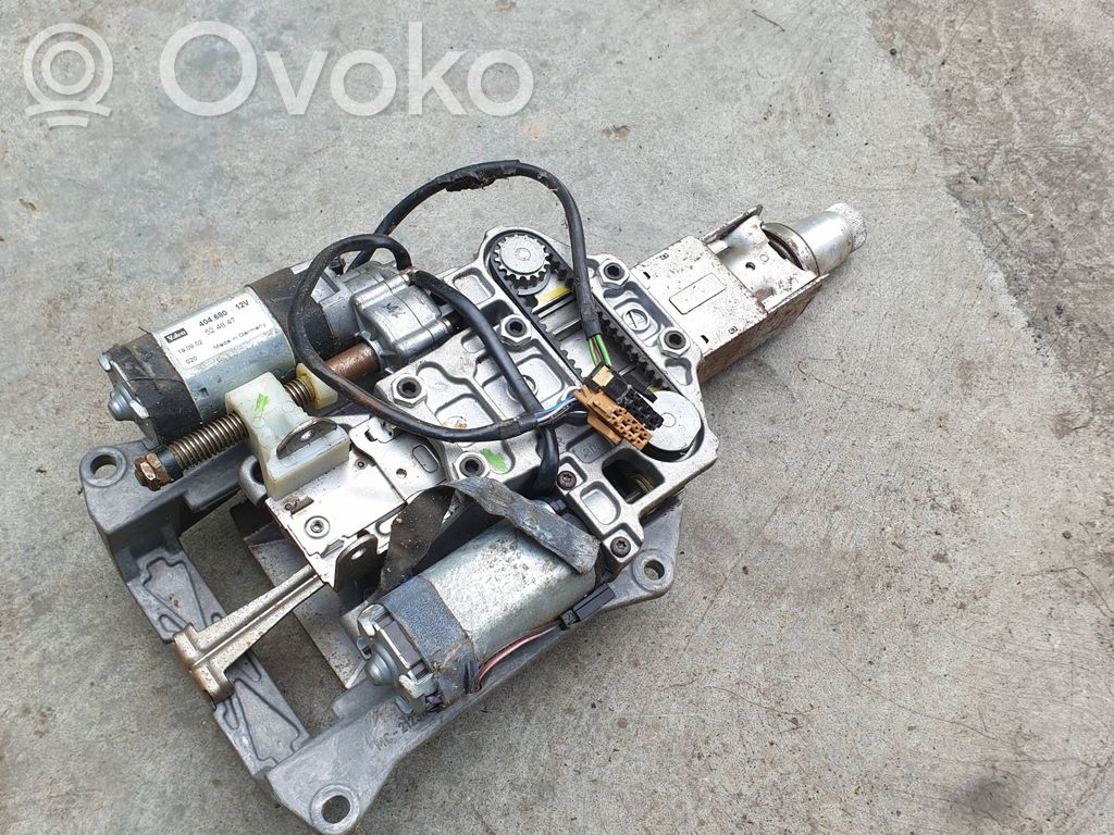 Audi A8 S8 D3 4E Vairo rato ašis 