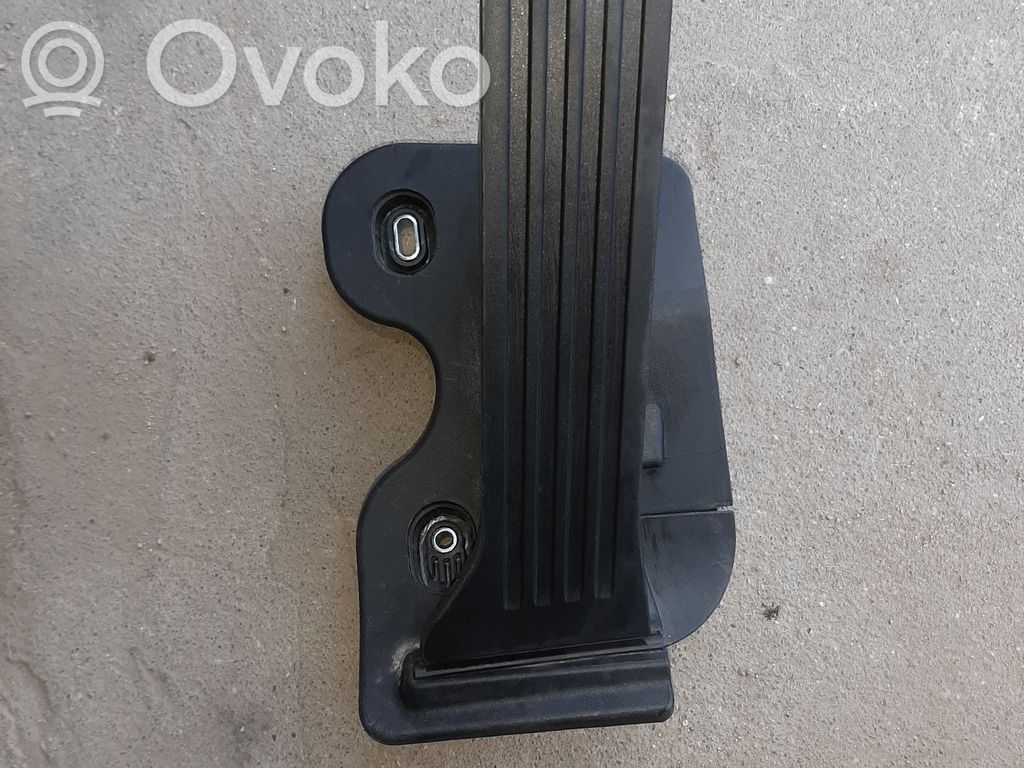 Gaspedal   GHK341600B