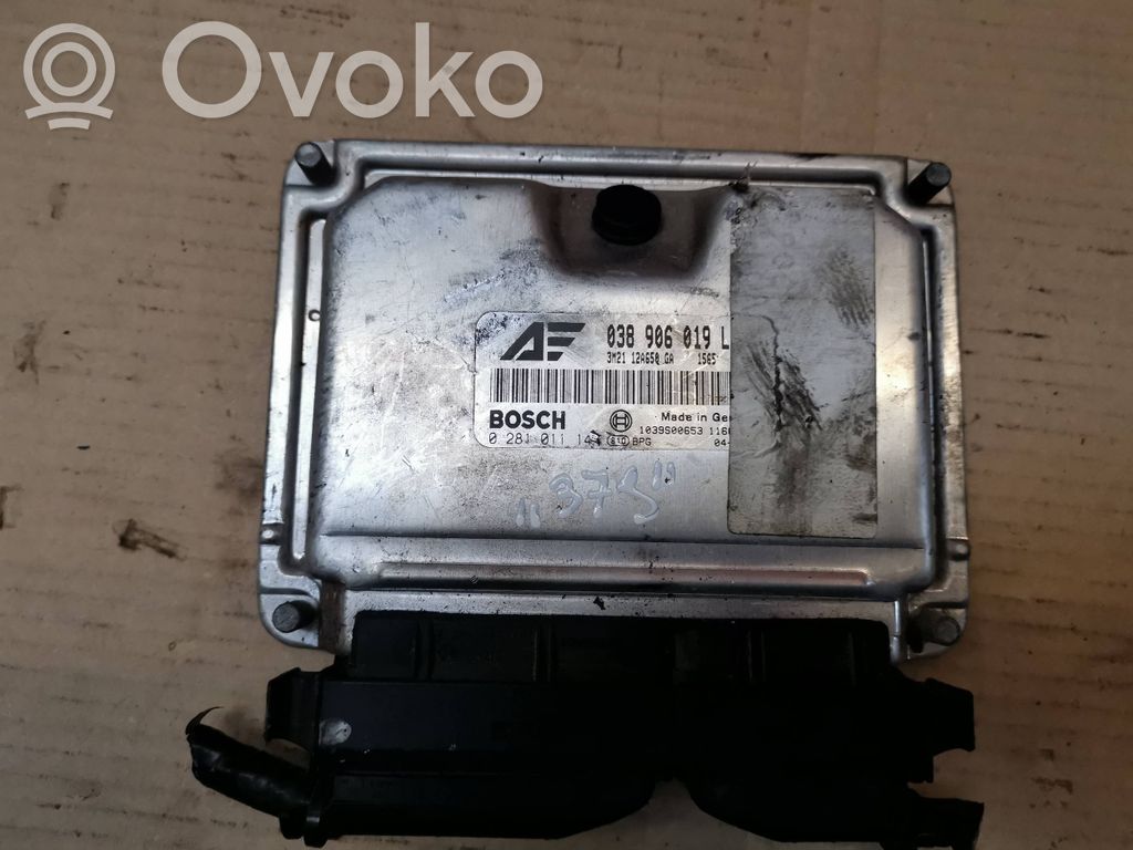 Audi A4 S4 B5 8D Engine control unit/module 