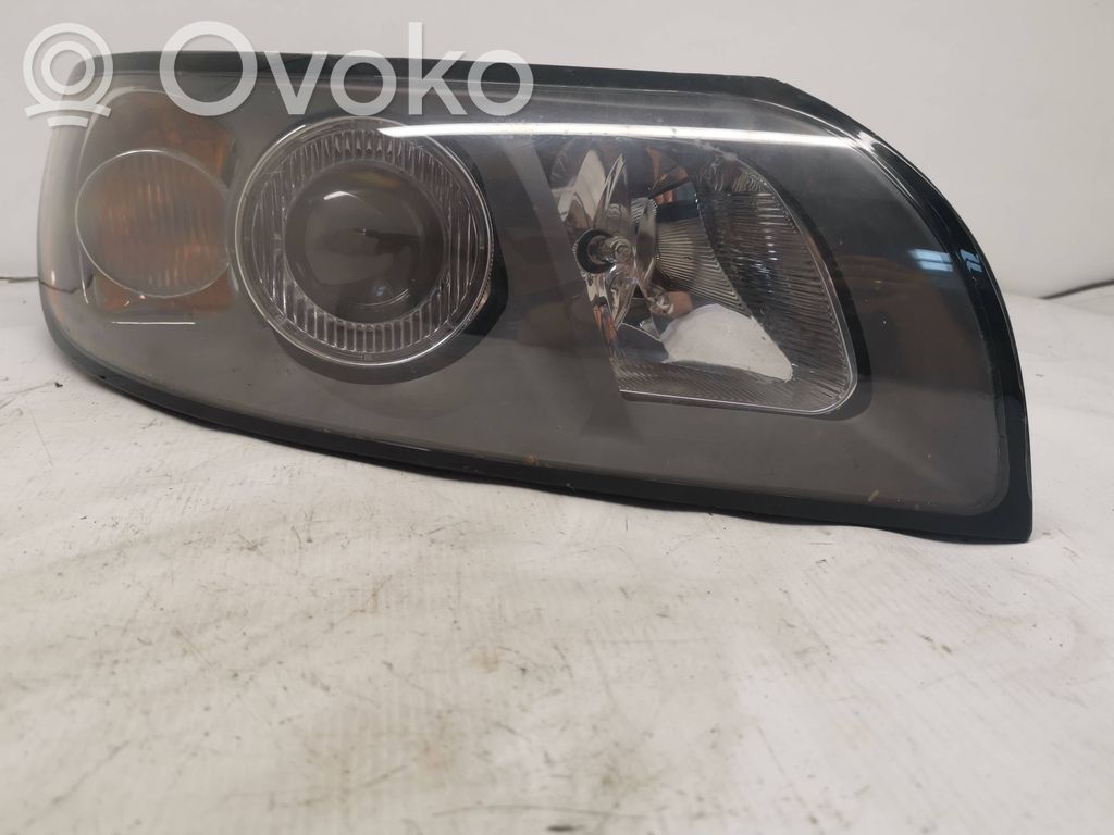 Volvo V50 Headlight/headlamp 