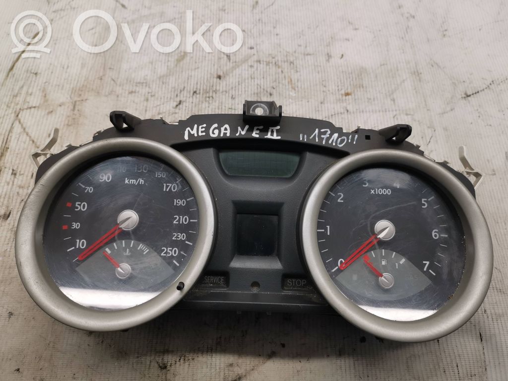 Renault Megane II Speedometer (instrument cluster) 
