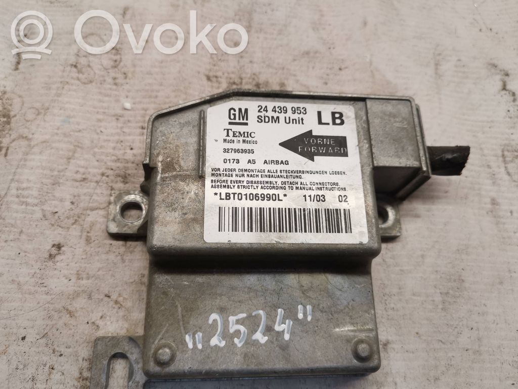 Opel Corsa C Airbag control unit/module 