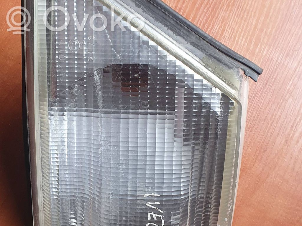 Iveco Daily 30.8 - 9 Frontblinker 