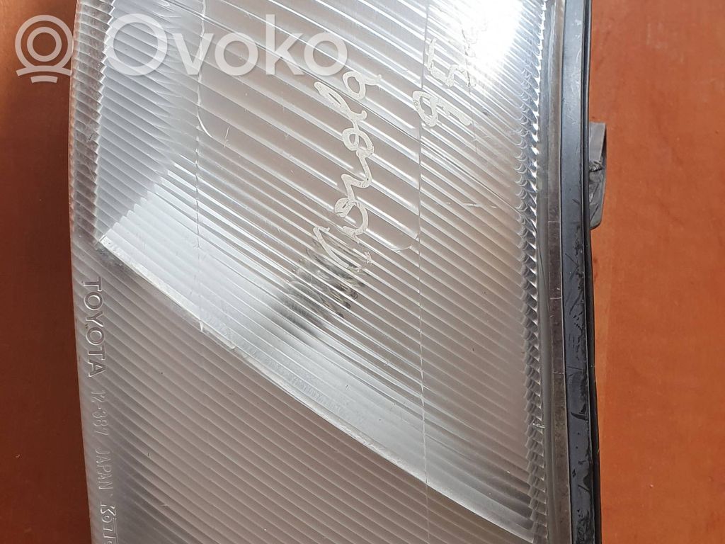 Toyota Corolla E100 Front indicator light 