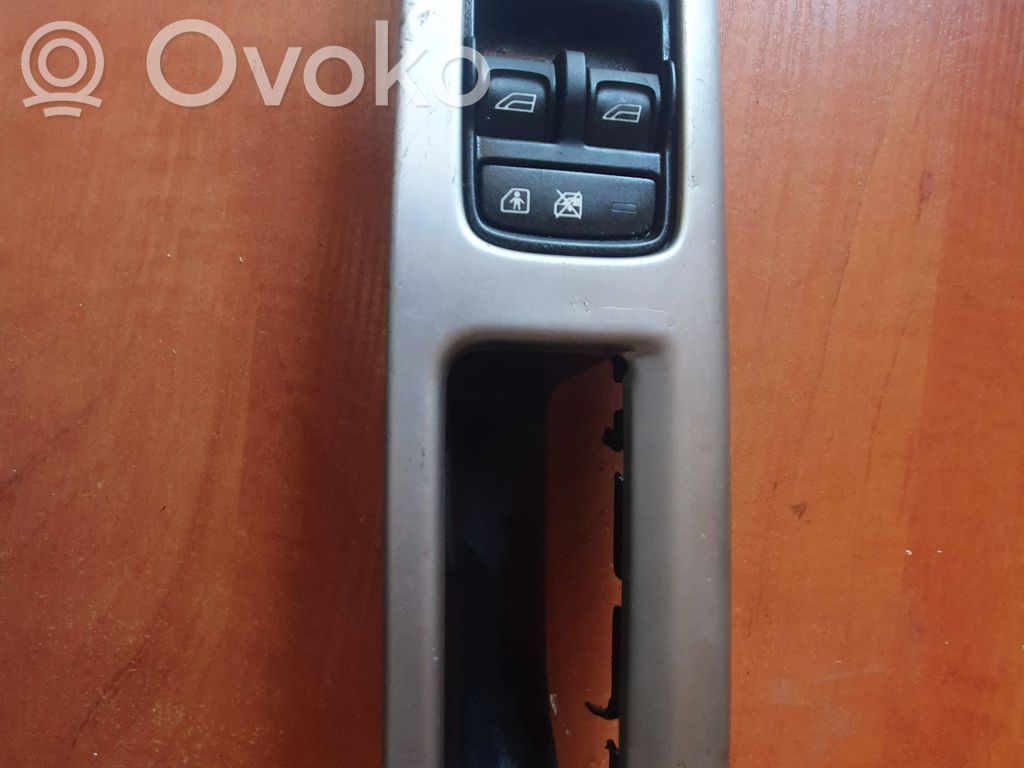 Volvo V50 Elektrinių langų jungtukas 