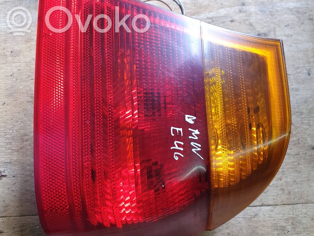 BMW 3 E46 Tailgate rear/tail lights 