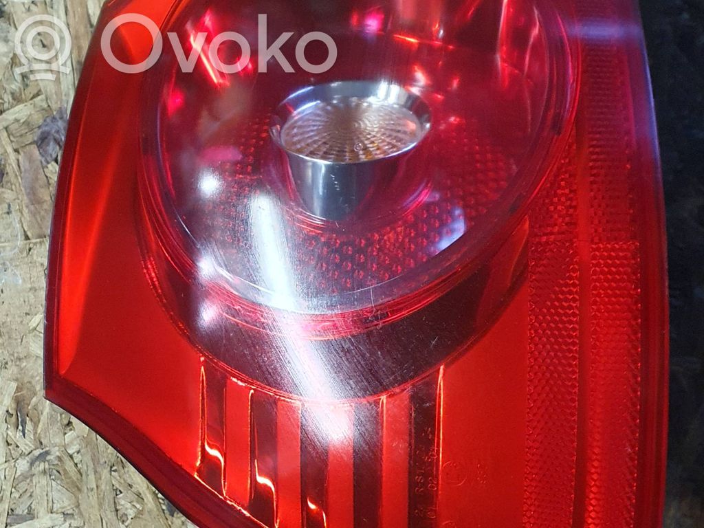 Volkswagen Golf V Lampa tylna 