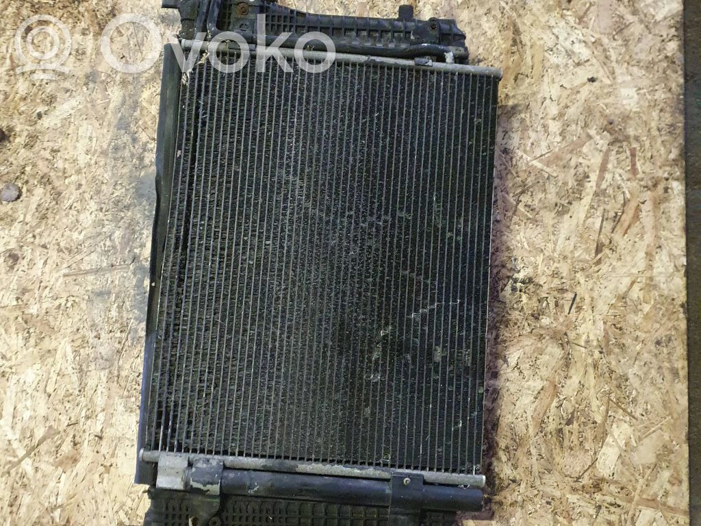 Volkswagen Touran I Radiador intercooler 