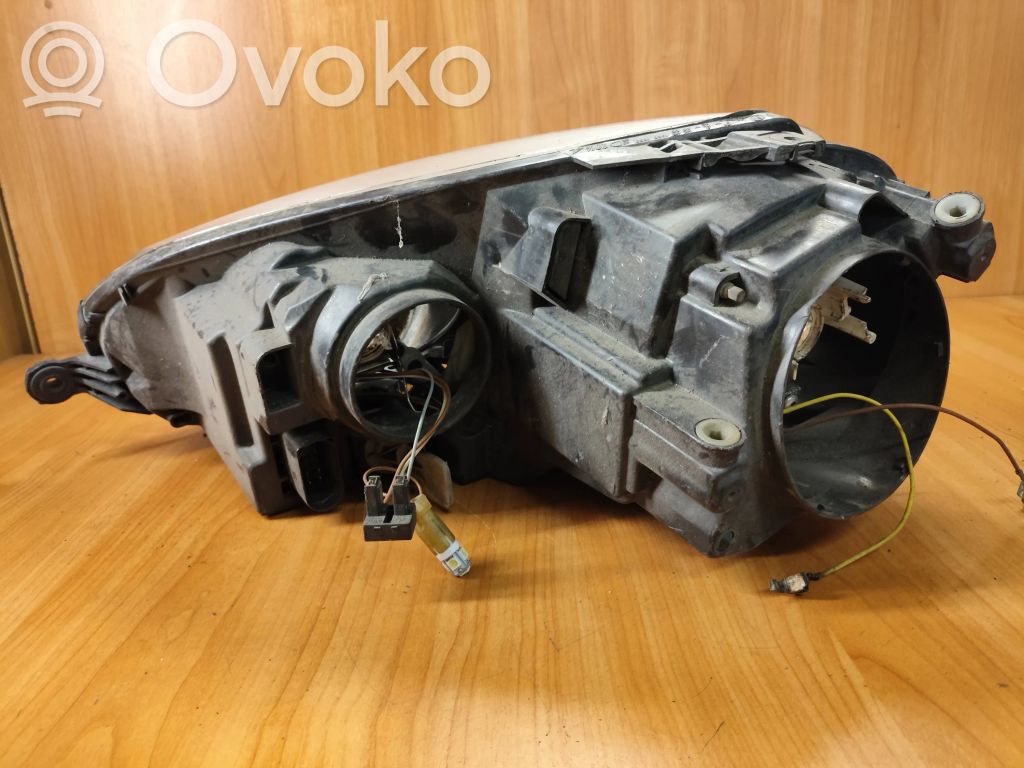 Volkswagen Golf V Scheinwerfer 