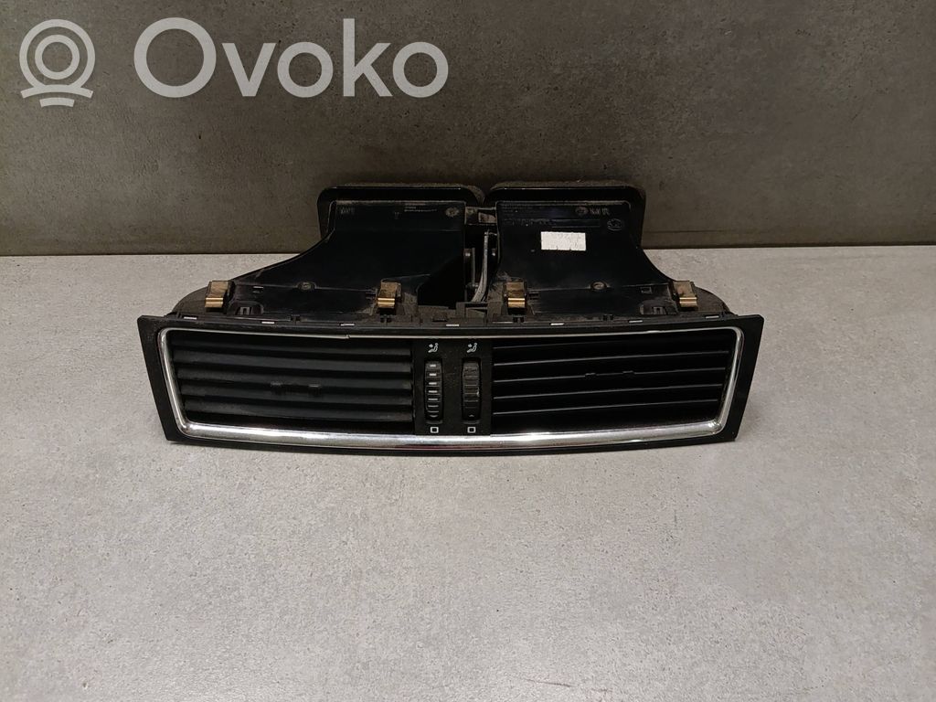 Skoda Superb B6 (3T) Grilă ventilație centrală 