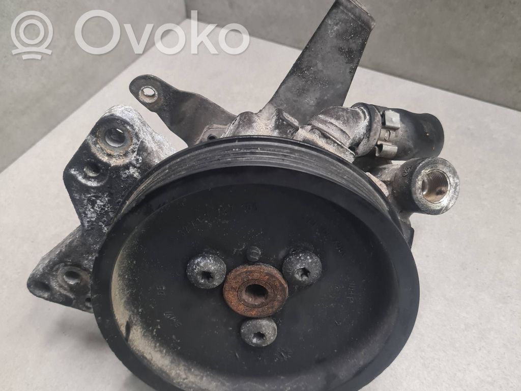 BMW 5 E60 E61 Power steering pump 