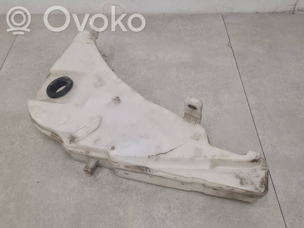 Audi A6 C7 Zbiornik płynu do spryskiwaczy szyby przedniej / czołowej 