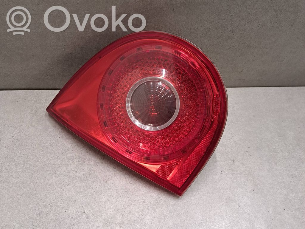 Volkswagen Golf V Lampa tylna 