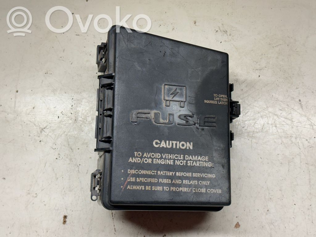 Chrysler Pacifica Fuse box set 