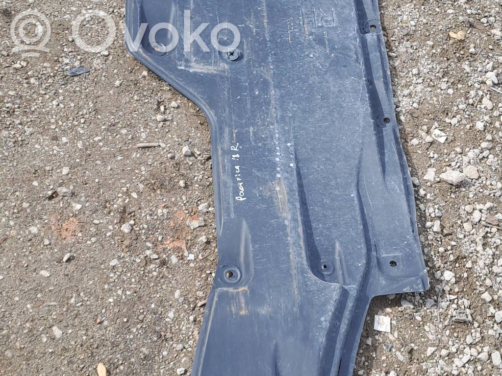 Chrysler Pacifica Sivupohjapanssari 