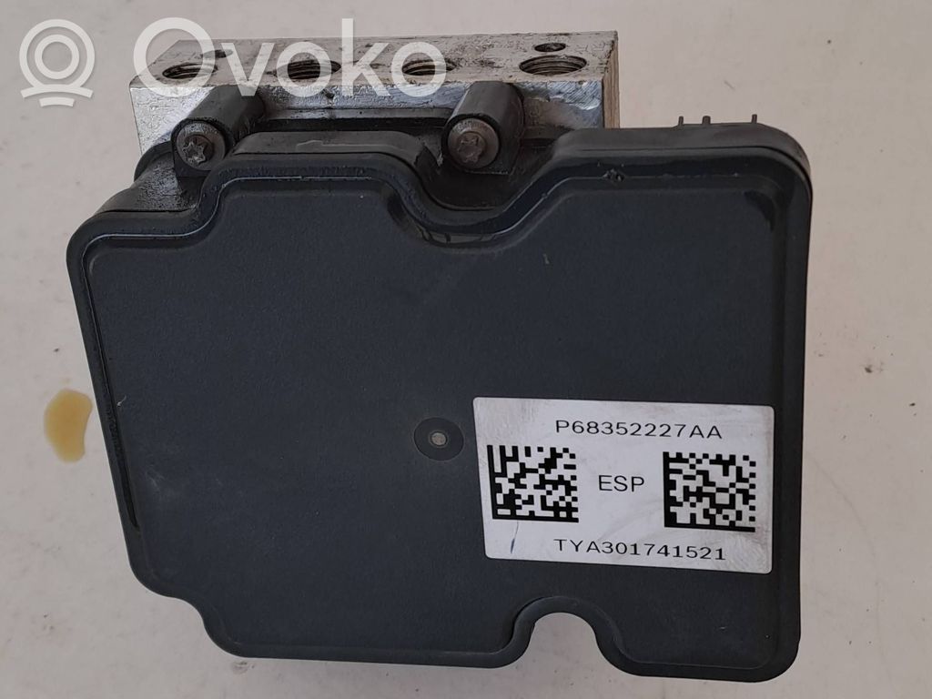 Chrysler Pacifica ABS bloks 