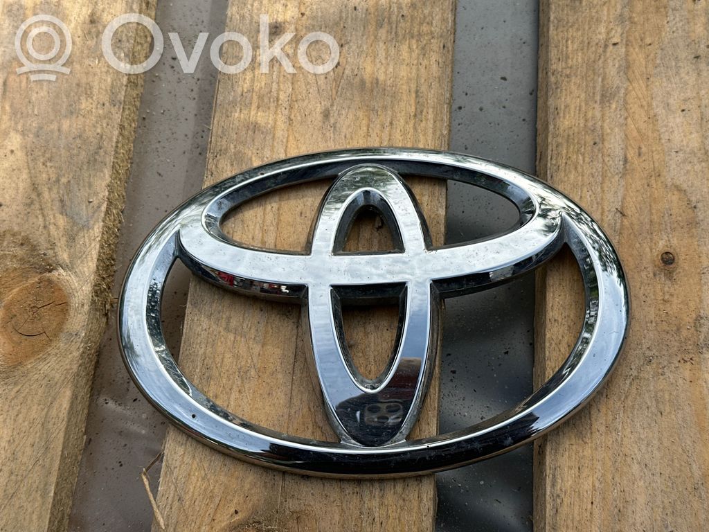 Toyota Auris 150 Gamintojo ženkliukas/ modelio raidės 