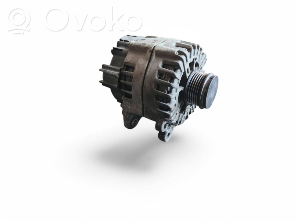 Volkswagen Touareg II Ģenerators 