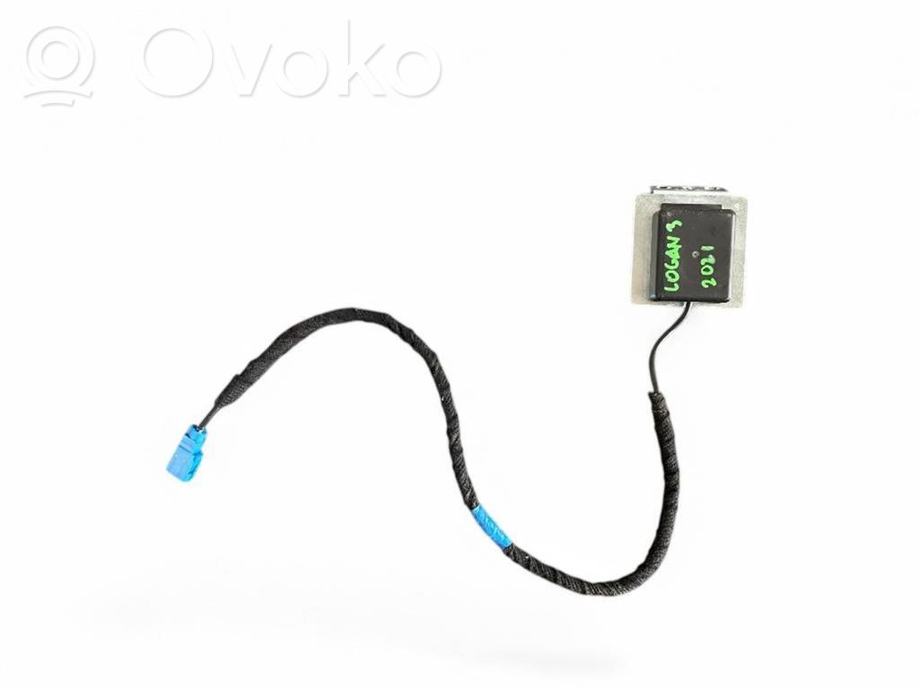 Dacia Logan III Radio antenna 