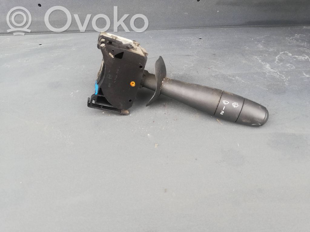 Renault Trafic II (X83) Wiper control stalk 