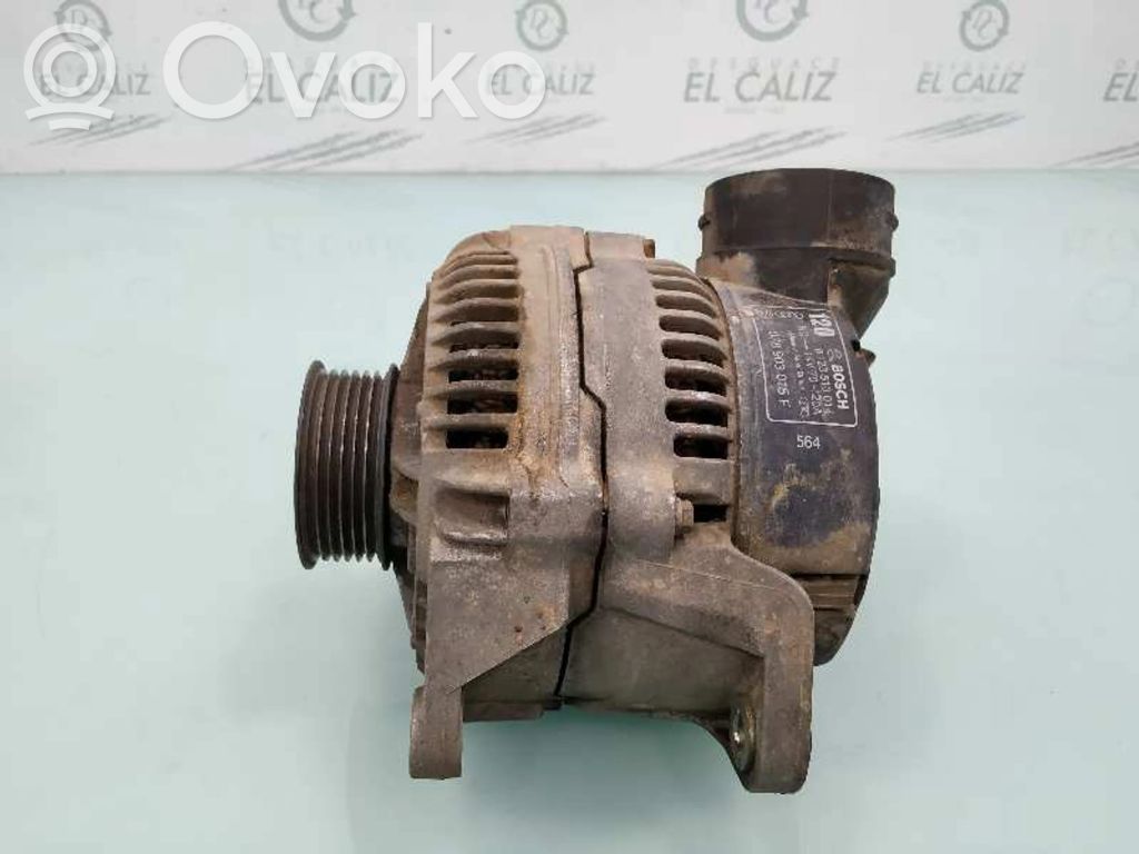 Audi A4 S4 B5 8D Generatorius 