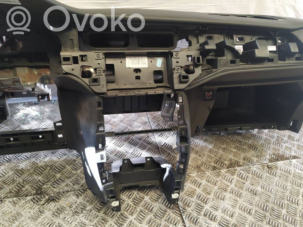 Dashboard   9684153480