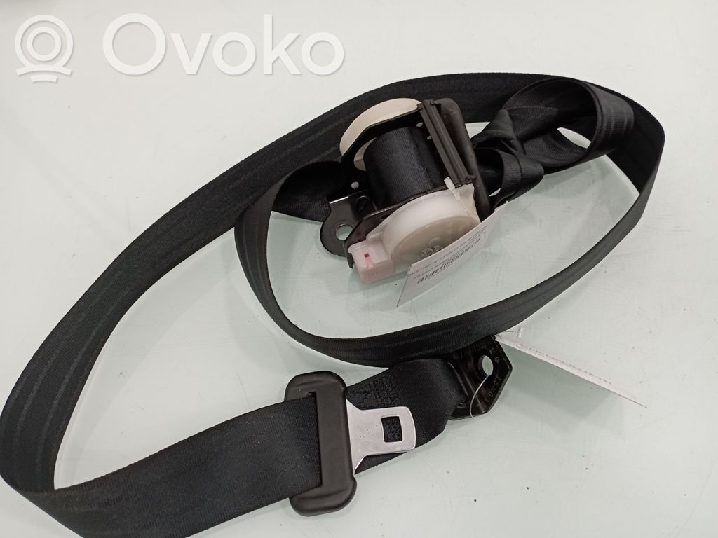 Mazda 2 Rear seatbelt 