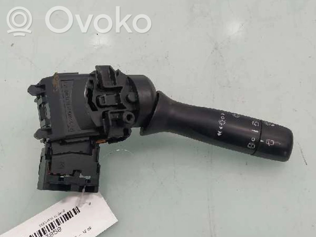 Toyota Yaris Palanca de control del limpiaparabrisas 