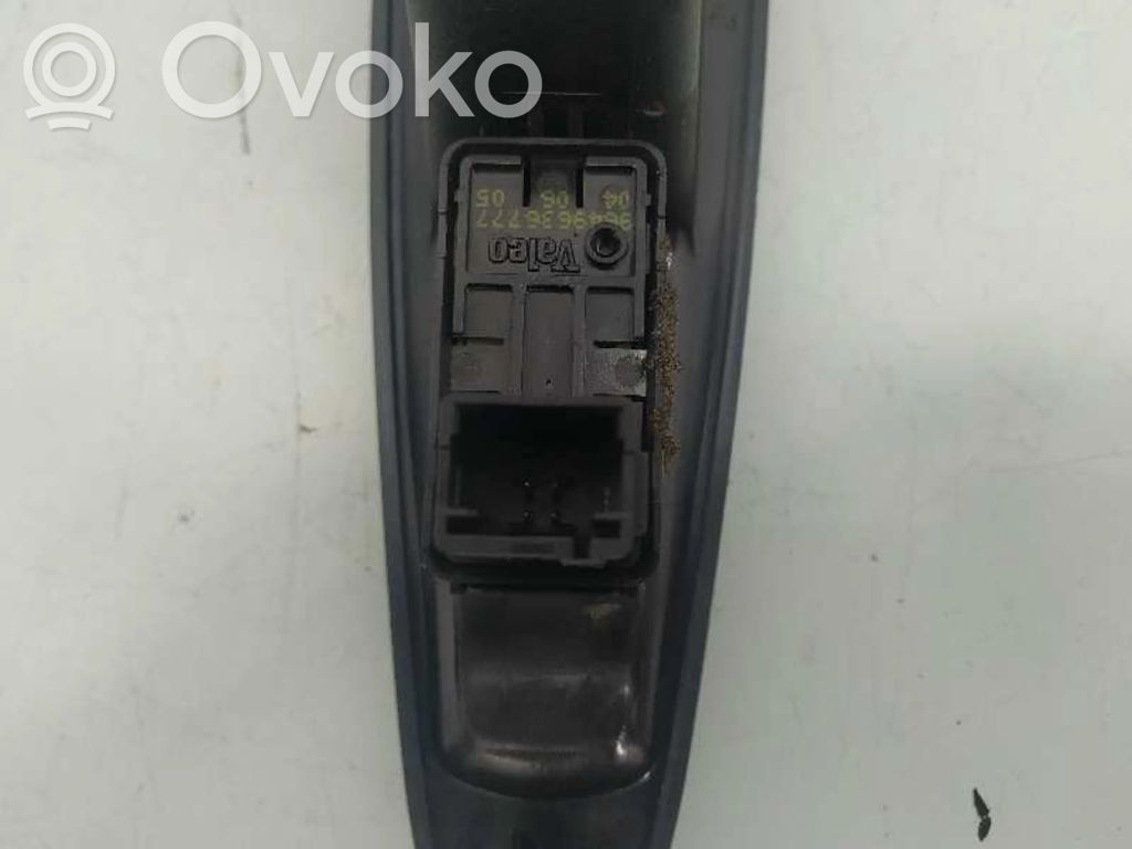 Citroen C4 I Electric window control switch 