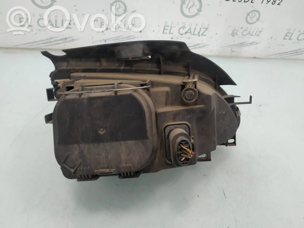 Seat Arosa Lampa przednia 