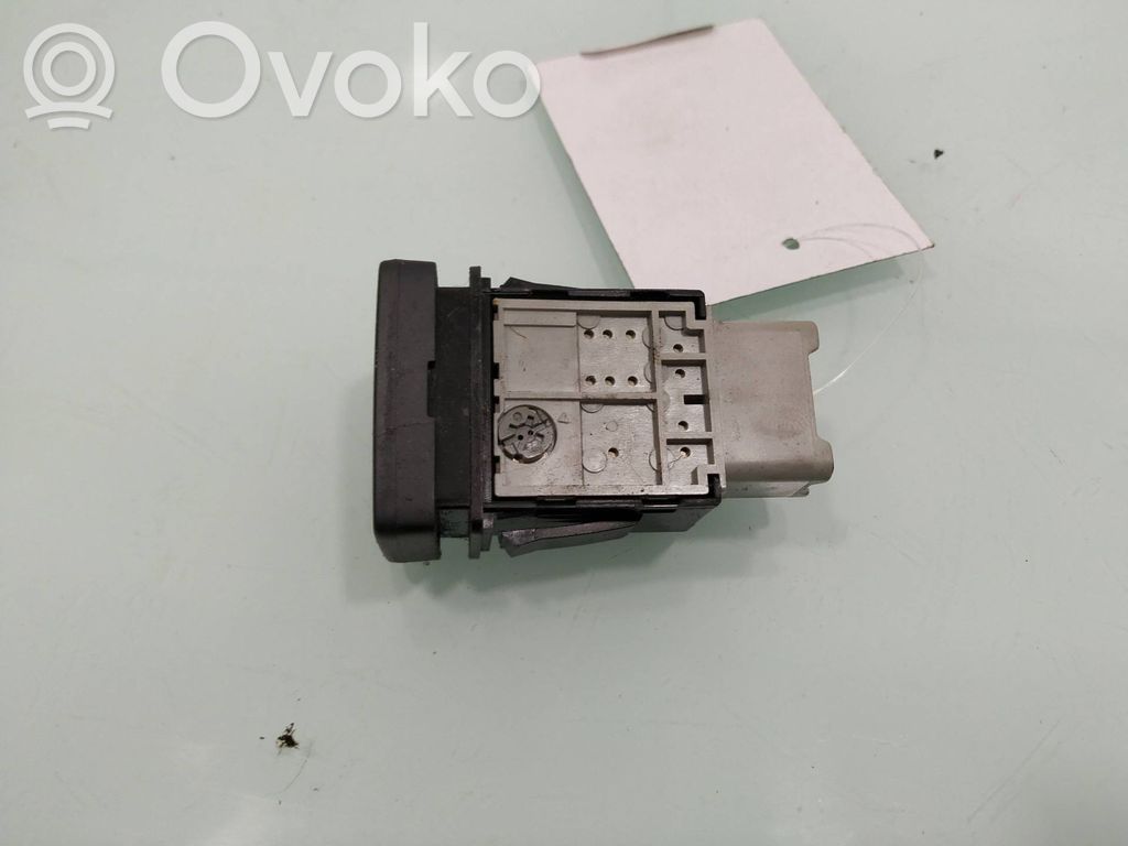 Suzuki Swift I Otros interruptores/perillas/selectores 