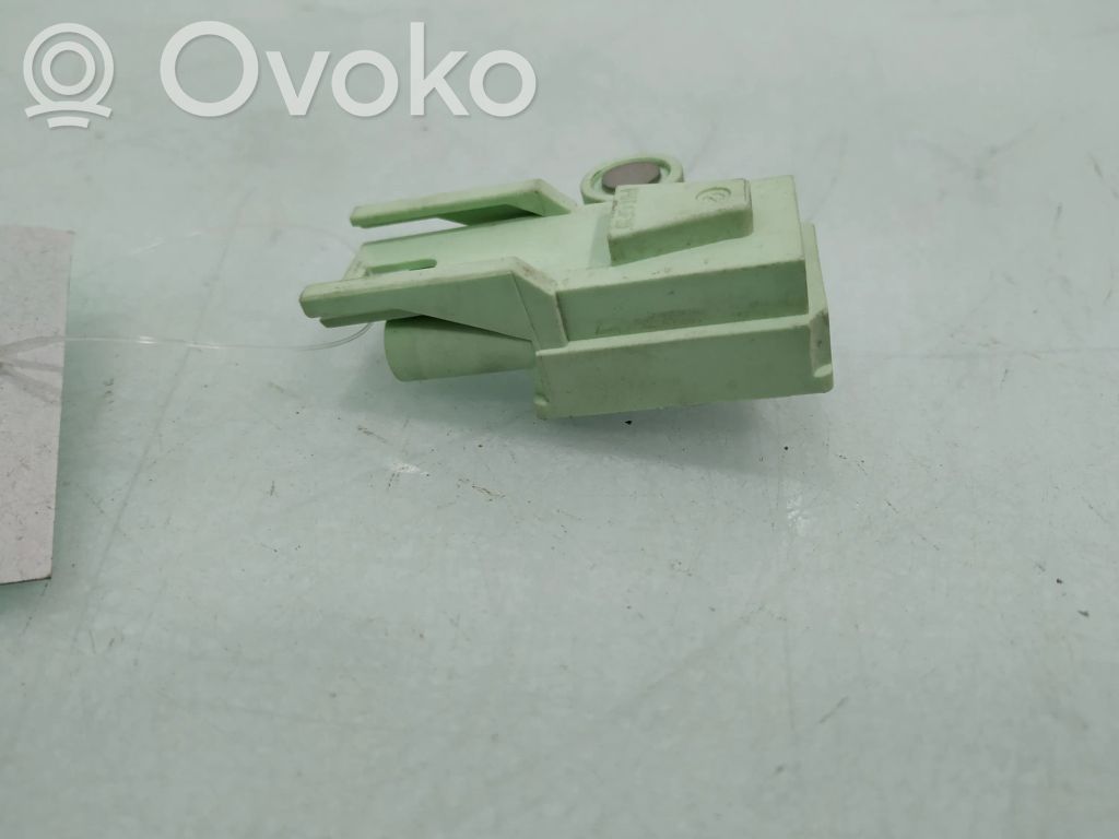 Sensor   65779118168