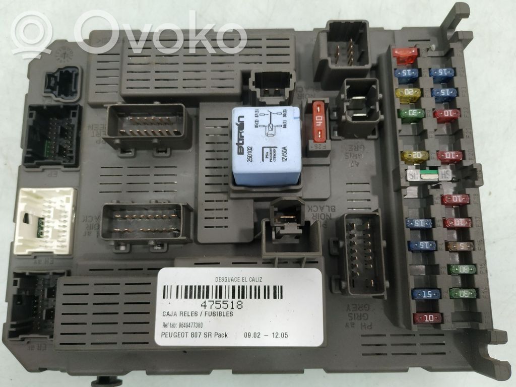Peugeot 807 Module de fusibles 