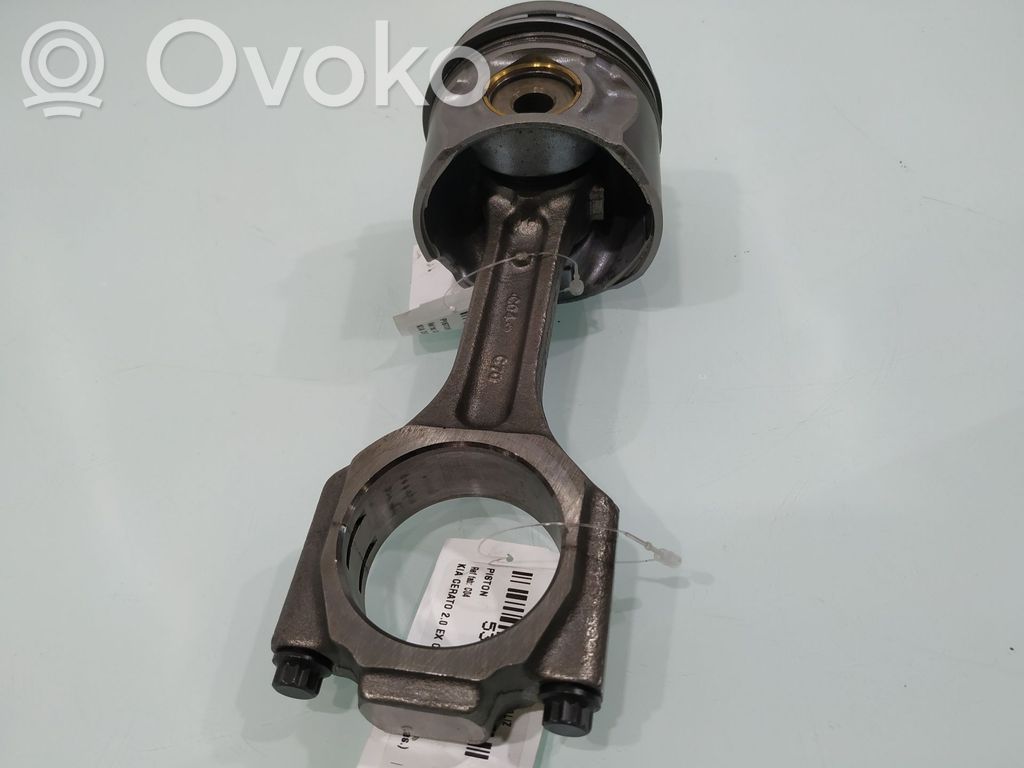Piston   C04