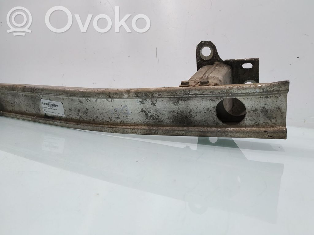 Renault Clio III Front bumper cross member 