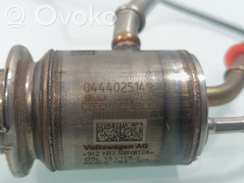 Inyector de combustible   05L131113J