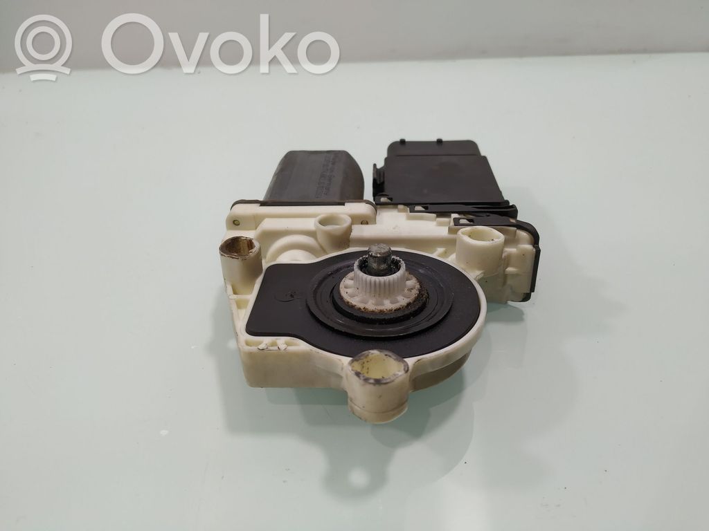 Seat Leon (1M) Etuoven ikkunan nostomoottori 