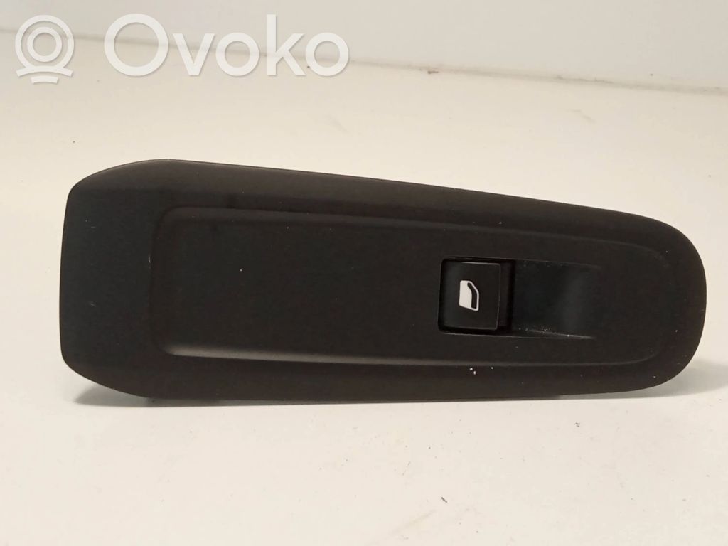 Peugeot 308 Electric window control switch 