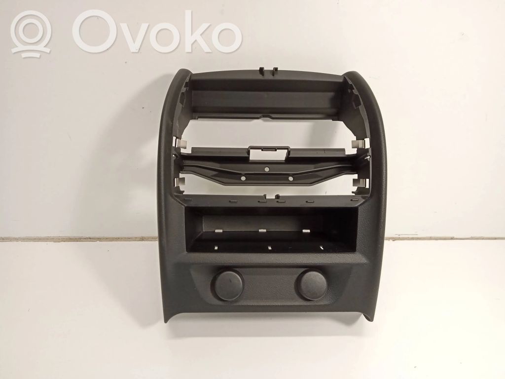 BMW 5 G30 G31 G38 Inny elementy tunelu środkowego 