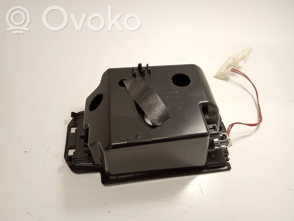 BMW 5 G30 G31 G38 Front trunk storage compartment 